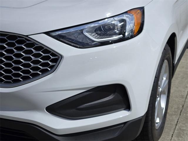 used 2024 Ford Edge car, priced at $27,998