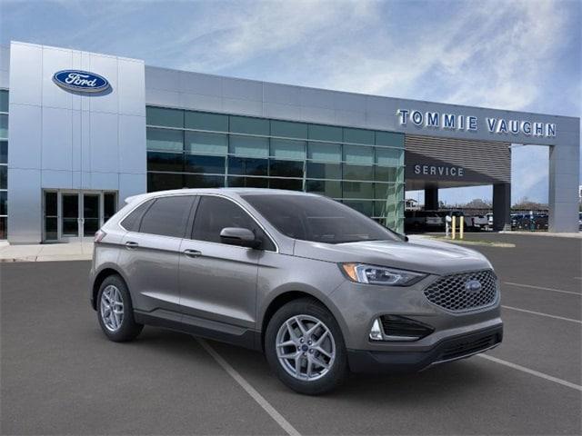 new 2024 Ford Edge car, priced at $37,380