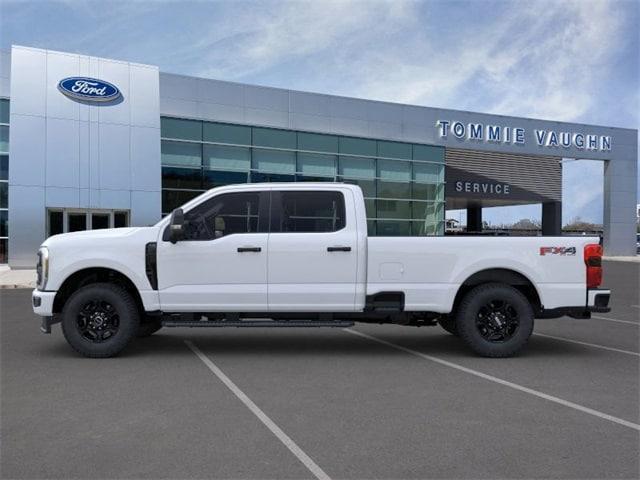 new 2024 Ford F-350 car, priced at $57,995