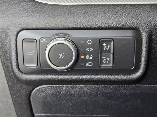 used 2022 Ford Explorer car, priced at $29,834