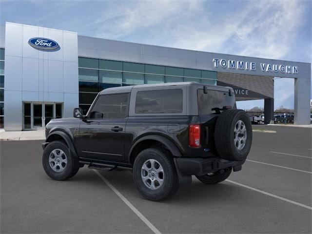 new 2024 Ford Bronco car, priced at $40,915