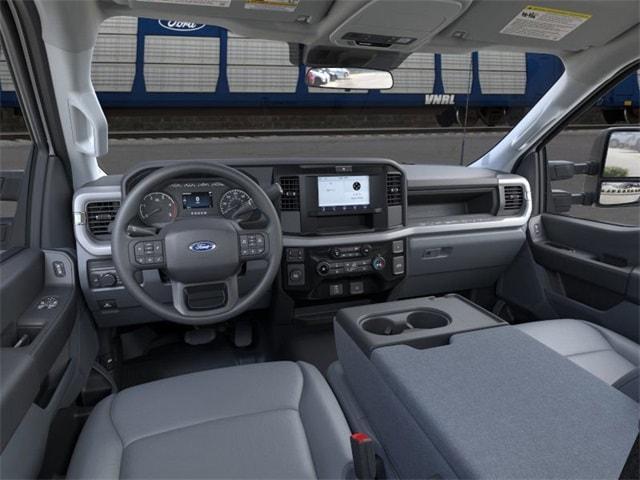 new 2025 Ford F-350 car, priced at $54,025