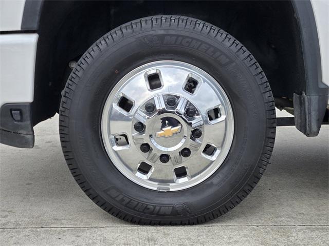 used 2024 Chevrolet Silverado 3500 car, priced at $75,761