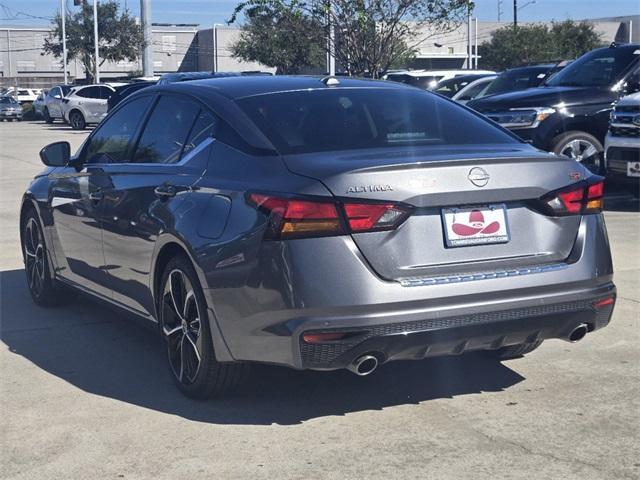 used 2023 Nissan Altima car, priced at $23,439