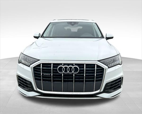 used 2023 Audi Q7 car, priced at $45,995