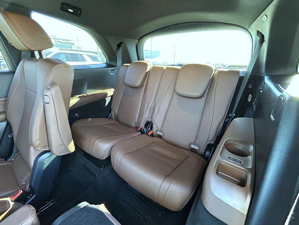 used 2025 Mercedes-Benz GLS 450 car, priced at $82,699