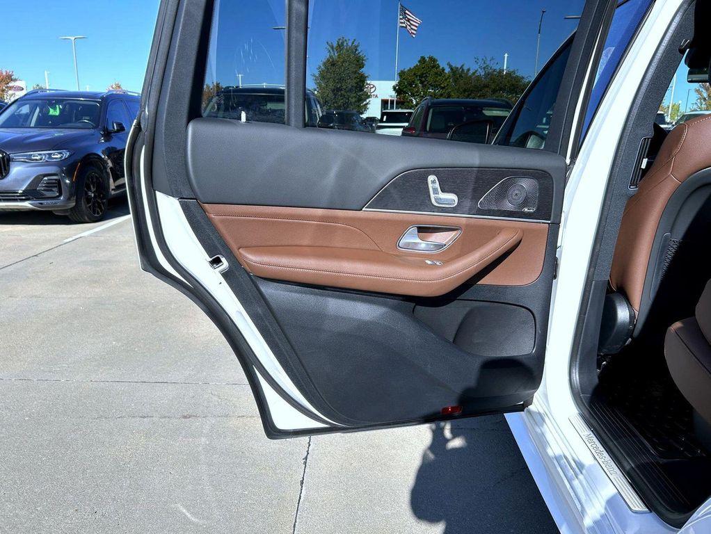 used 2025 Mercedes-Benz GLS 450 car, priced at $82,699