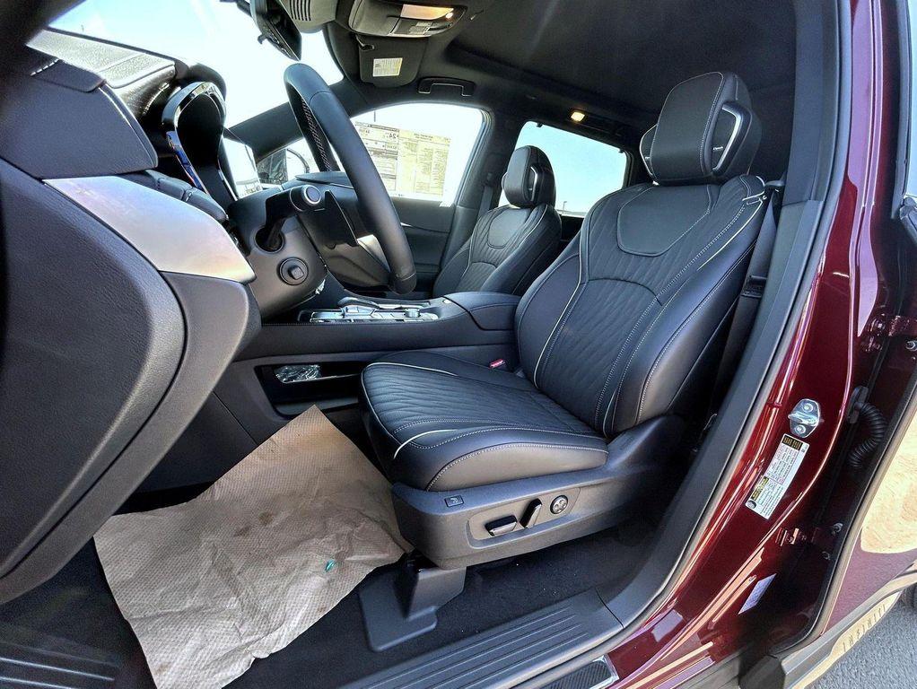 new 2026 INFINITI QX60 car, priced at $70,100
