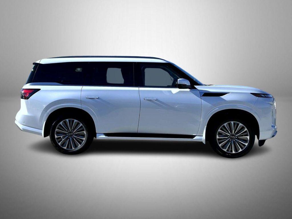 new 2026 INFINITI QX80 car, priced at $91,779