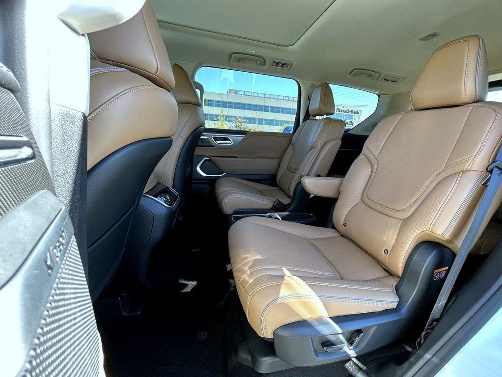 new 2026 INFINITI QX80 car, priced at $91,779