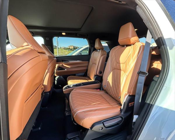 new 2025 INFINITI QX60 car, priced at $70,015