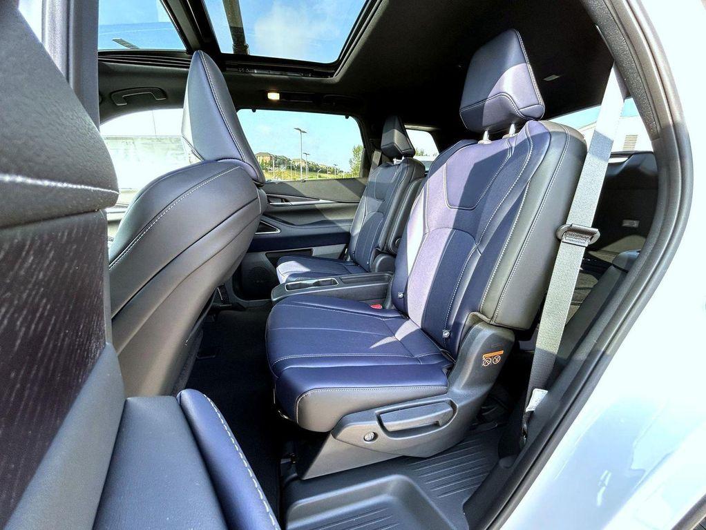 new 2026 INFINITI QX60 car, priced at $69,320