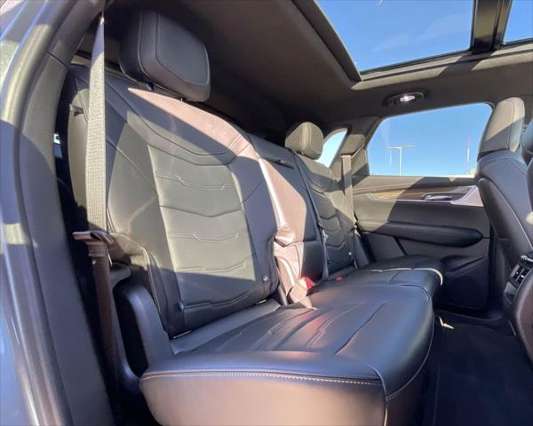 used 2021 Cadillac XT5 car, priced at $35,995