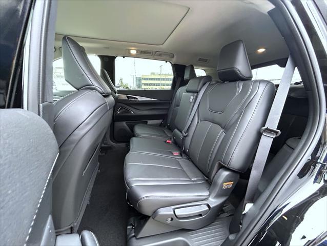 new 2025 INFINITI QX60 car, priced at $62,580