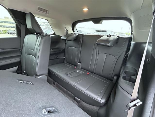 new 2025 INFINITI QX60 car, priced at $62,580
