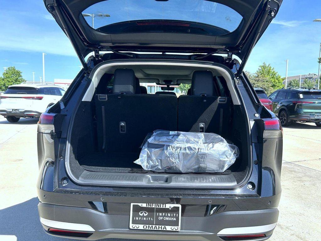 new 2026 INFINITI QX60 car, priced at $62,040