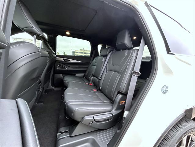 new 2025 INFINITI QX60 car, priced at $61,980
