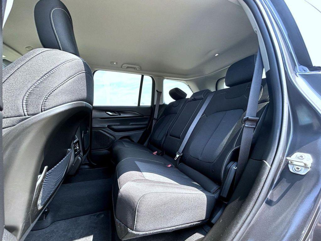 used 2023 Jeep Grand Cherokee car, priced at $30,999