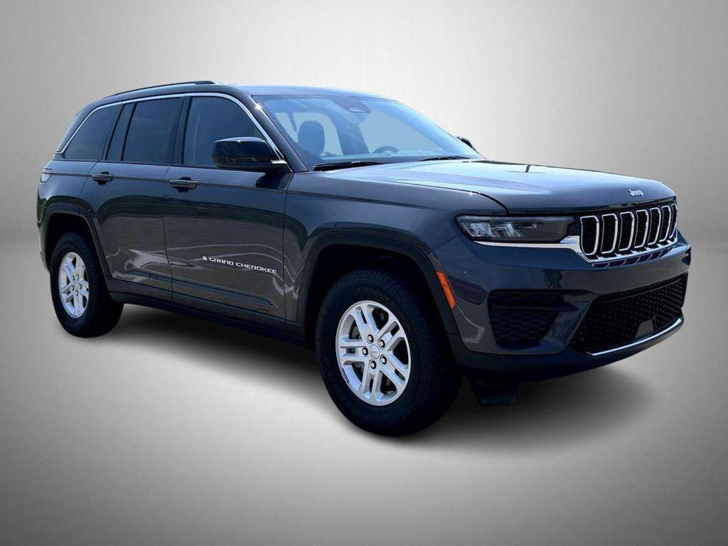 used 2023 Jeep Grand Cherokee car, priced at $30,999