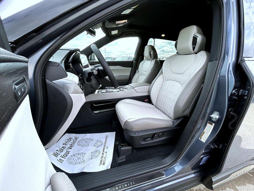 new 2026 INFINITI QX60 car, priced at $71,824