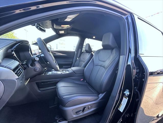 new 2025 INFINITI QX60 car, priced at $61,980