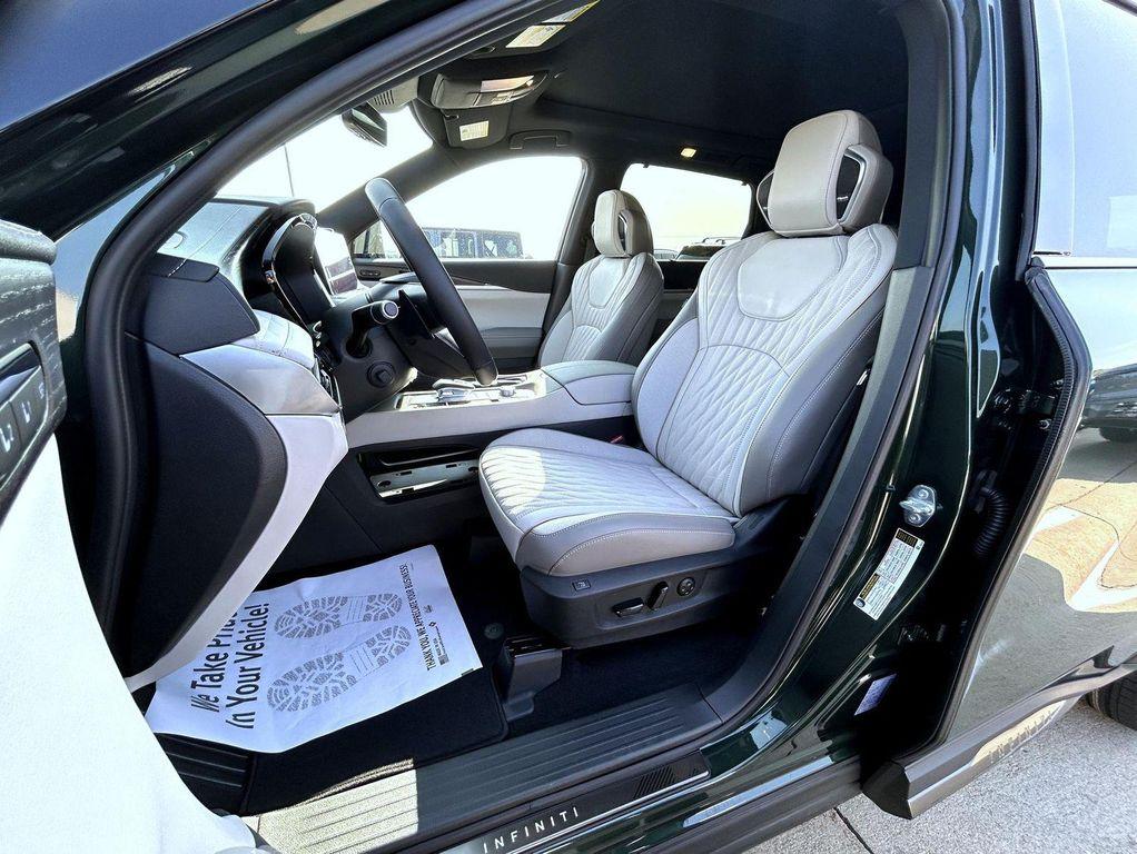 new 2026 INFINITI QX60 car, priced at $71,369