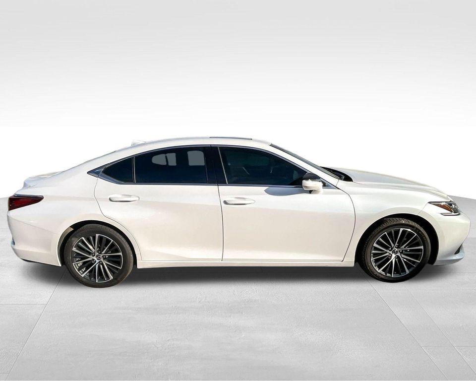 used 2023 Lexus ES 350 car, priced at $32,199