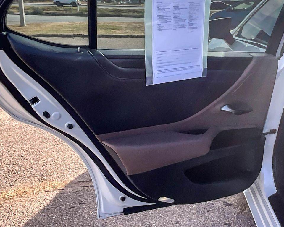 used 2023 Lexus ES 350 car, priced at $34,995