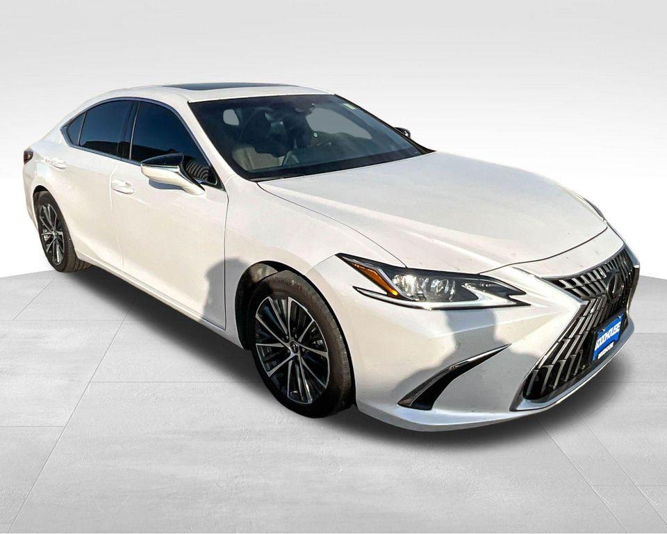used 2023 Lexus ES 350 car, priced at $32,199