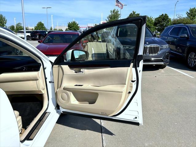 used 2015 Lexus ES 350 car, priced at $8,999