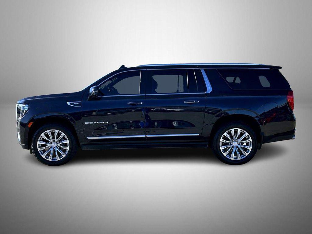used 2022 GMC Yukon XL car, priced at $53,699