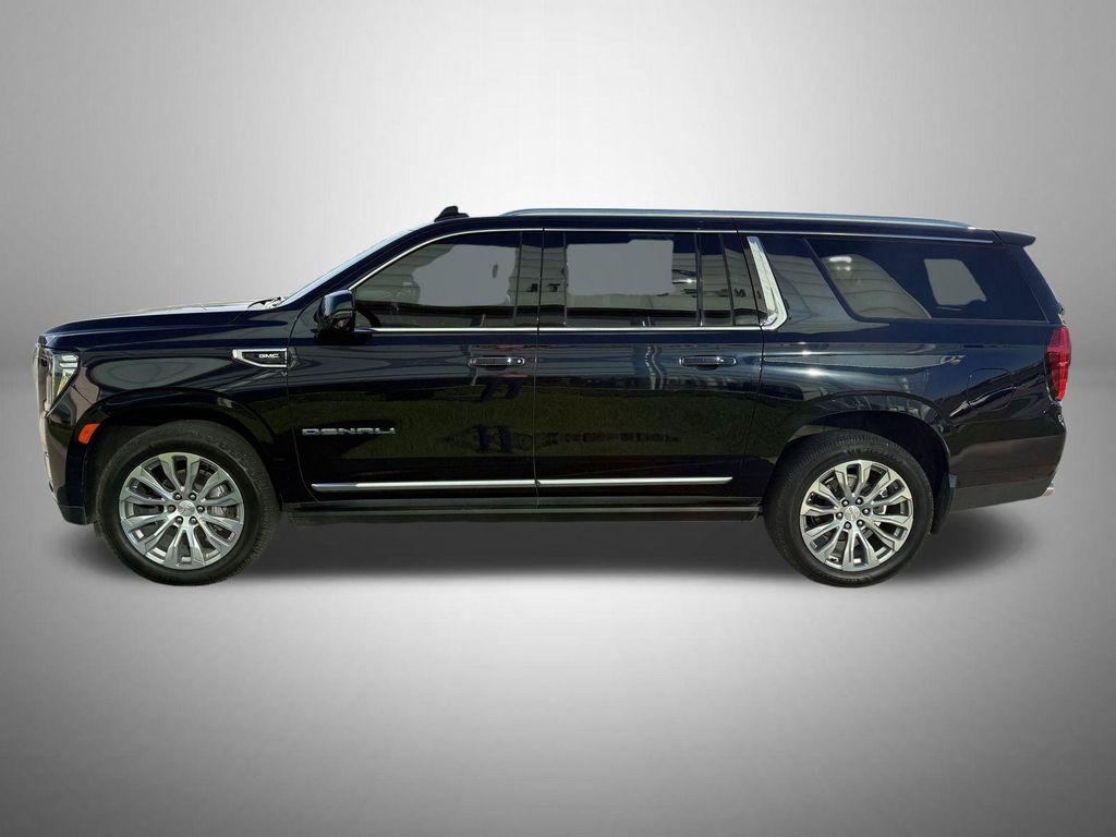 used 2022 GMC Yukon XL car, priced at $53,699