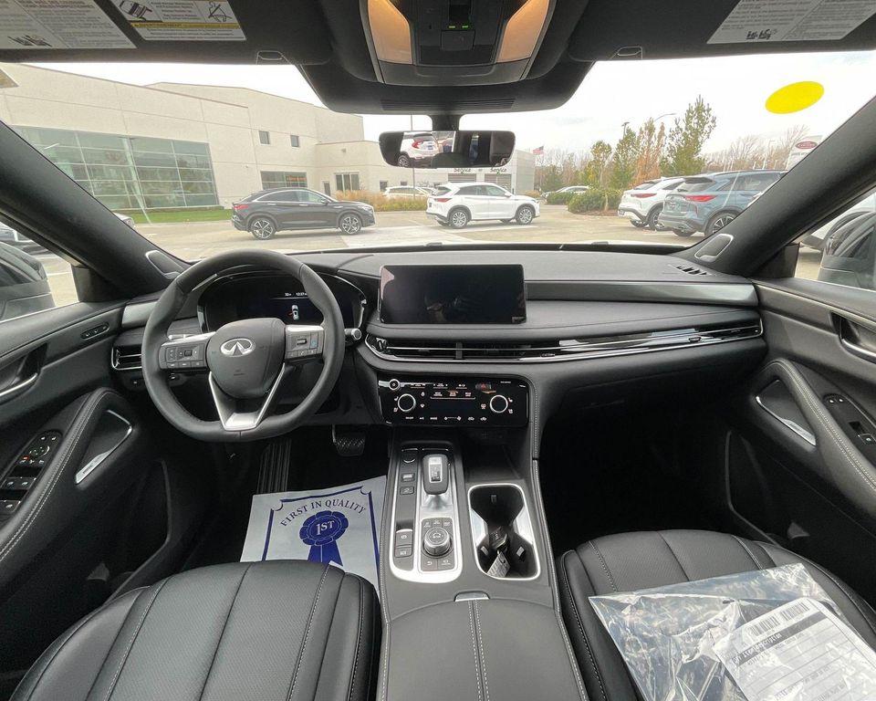 new 2025 INFINITI QX60 car, priced at $59,975