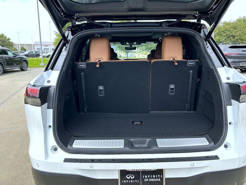 new 2026 INFINITI QX60 car, priced at $70,595