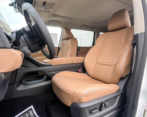 new 2025 INFINITI QX80 car, priced at $98,400