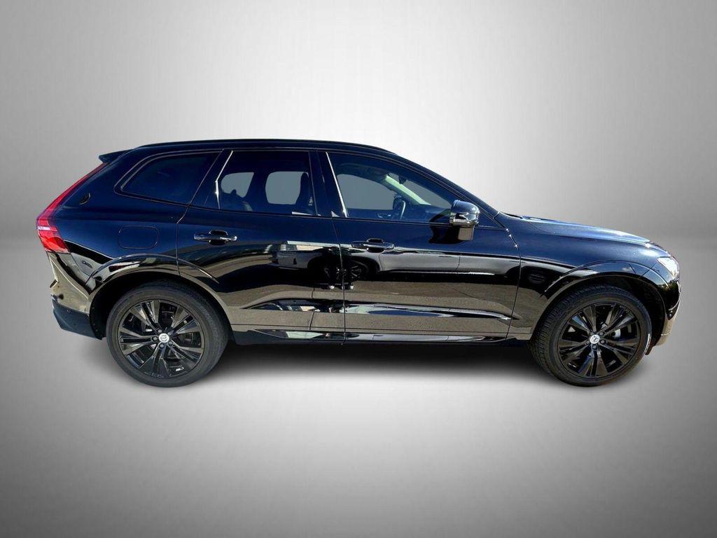 used 2024 Volvo XC60 car, priced at $35,699