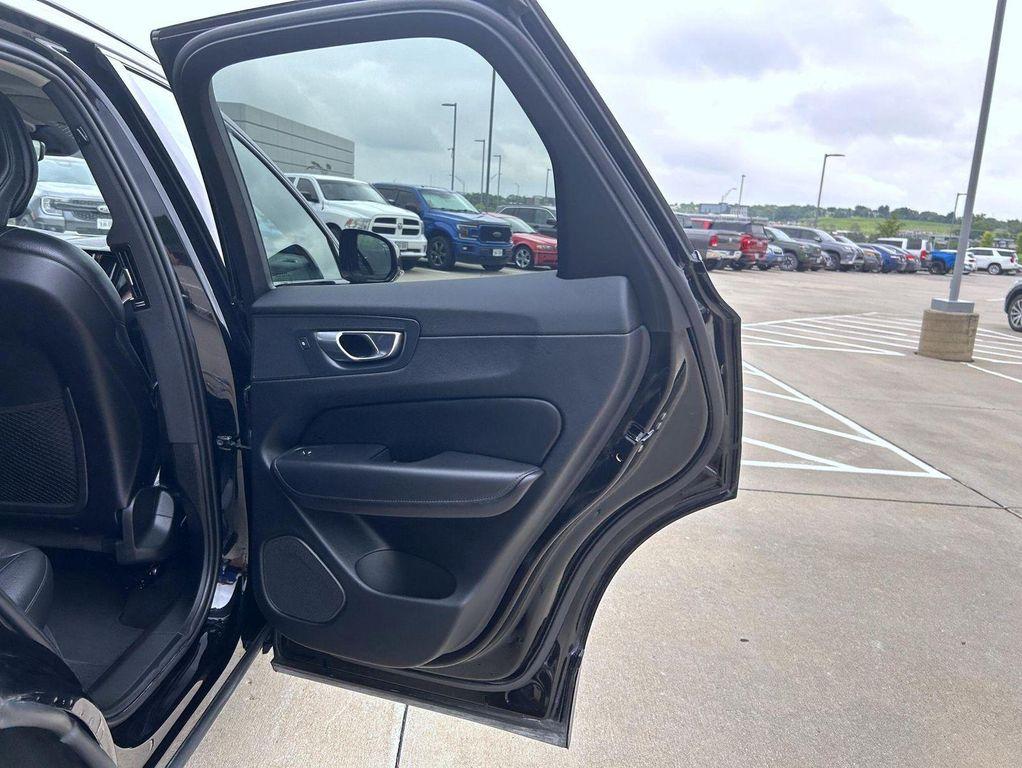 used 2024 Volvo XC60 car, priced at $39,699