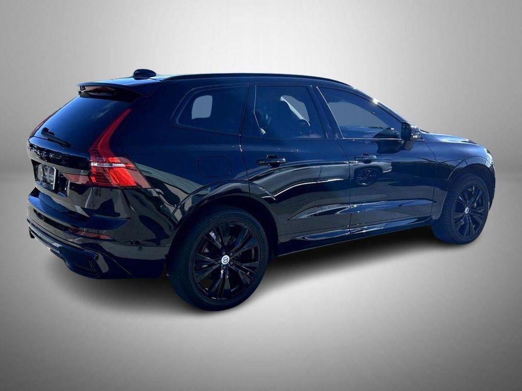 used 2024 Volvo XC60 car, priced at $35,699