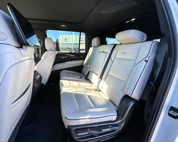 used 2021 Cadillac Escalade ESV car, priced at $71,699