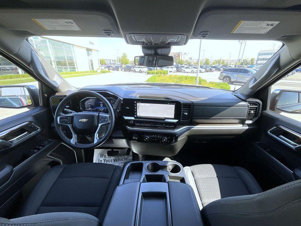 used 2024 Chevrolet Silverado 1500 car, priced at $42,999