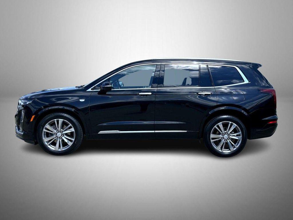 used 2024 Cadillac XT6 car, priced at $37,999