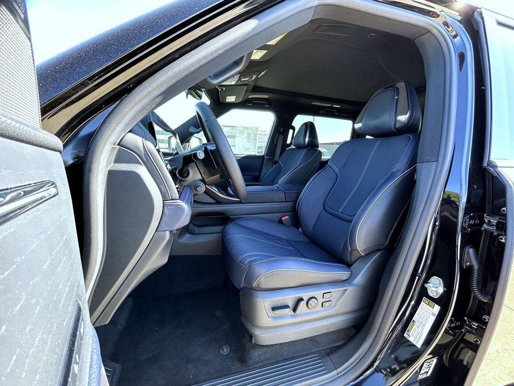 new 2026 INFINITI QX80 car, priced at $107,679