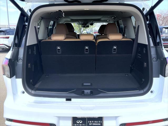 new 2025 INFINITI QX80 car, priced at $101,845