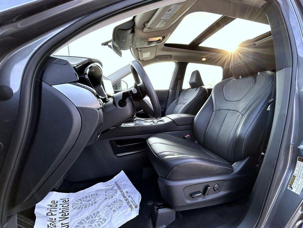 used 2025 INFINITI QX60 car, priced at $46,699