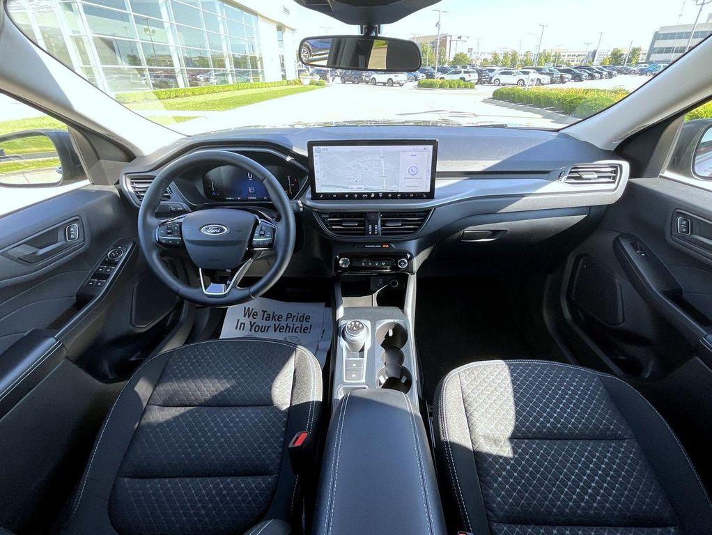 used 2023 Ford Escape car, priced at $25,495