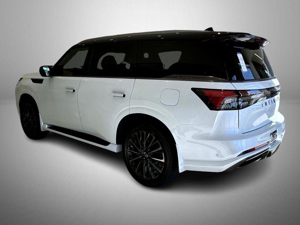 new 2026 INFINITI QX80 car, priced at $110,159