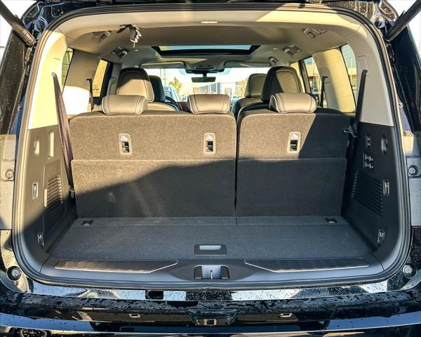 new 2025 INFINITI QX80 car, priced at $94,200