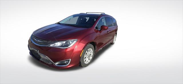 used 2019 Chrysler Pacifica car, priced at $16,995