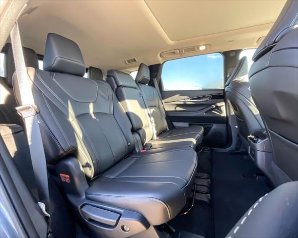 used 2025 INFINITI QX60 car, priced at $48,799