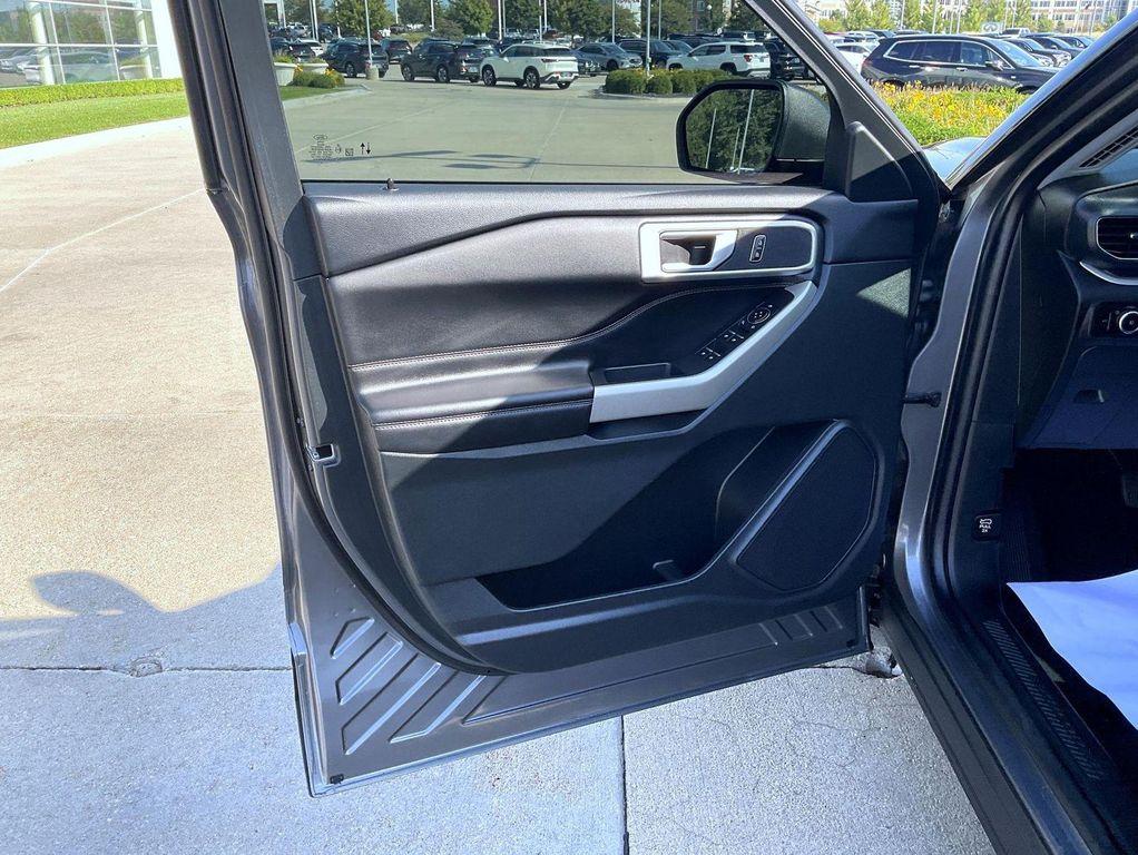 used 2023 Ford Explorer car, priced at $32,699